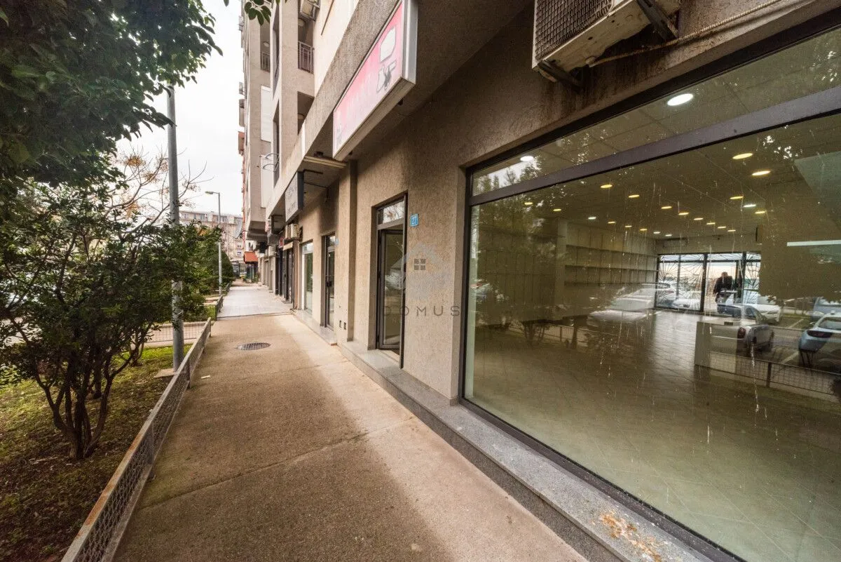 Rent, office space, 120m², Stari Aerodrom, Podgorica