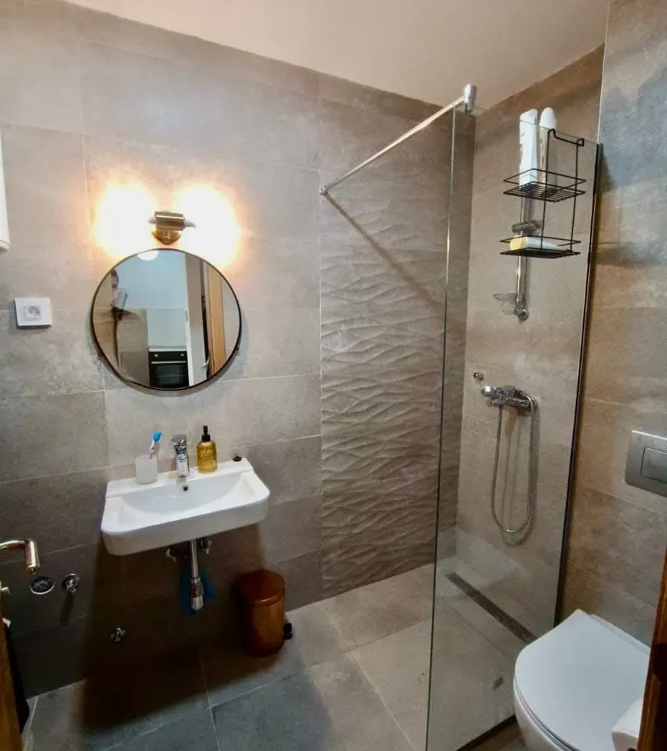 Sale, one bedroom apartment, 44m², Bečići, Budva