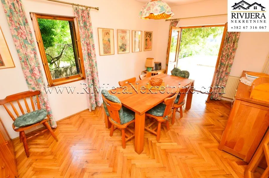 Prodaja, kuća, 160m², Kamenari, Herceg Novi
