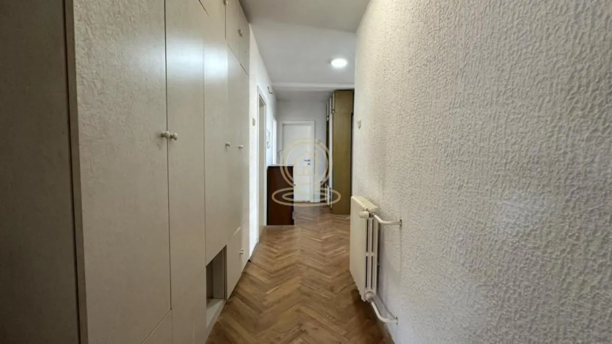 Rent, office space, 100m², Salajka, Novi Sad Sve Podlokacije