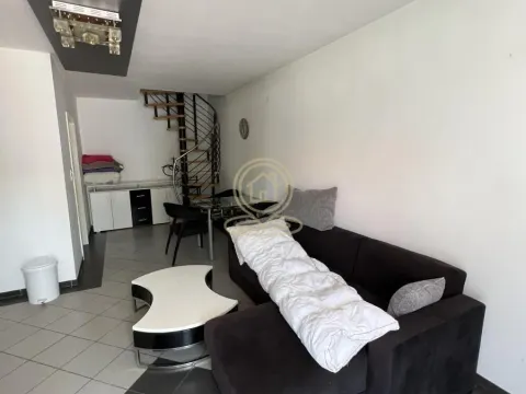Rent, house, 80m², Dušanovac, Voždovac Sve Podlokacije - image 4