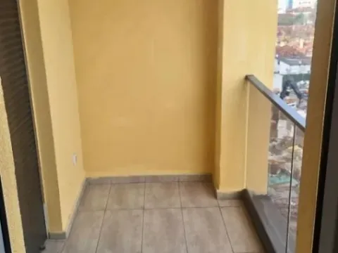 Izdavanje, jednosoban stan, 45m², Pobrežje, Podgorica - image 6