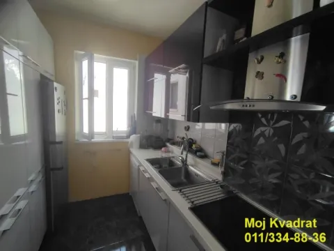 Prodaja, četvorosoban stan, 78m², Stari Grad, Beograd - image 5