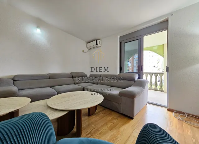 Rent, two bedroom apartment, 80m², Bjeliši, Bar
