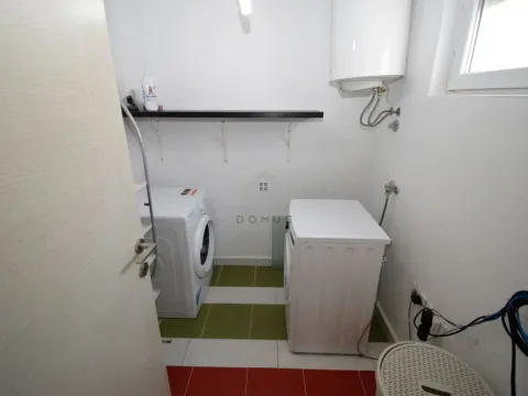 Izdavanje, kuća, 150m², Masline, Podgorica - image 15
