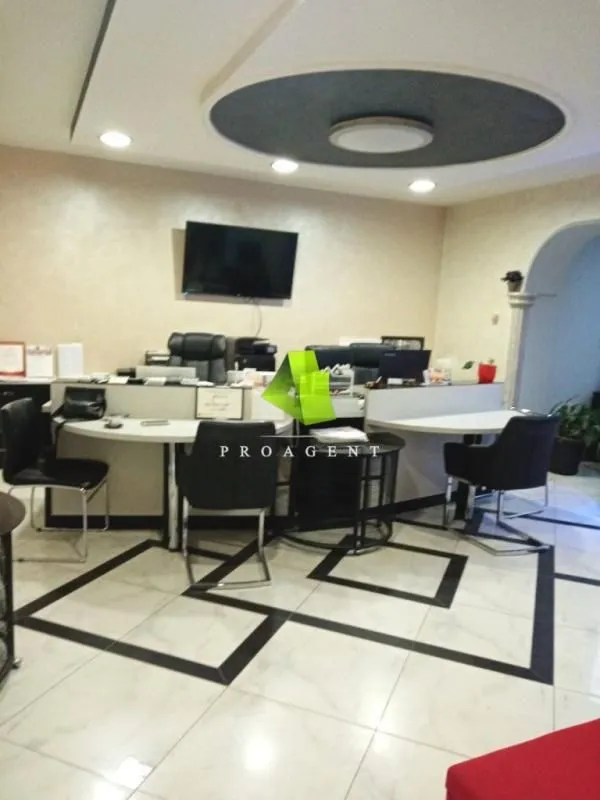 Rent, office space, 60m², Medijana, Niš