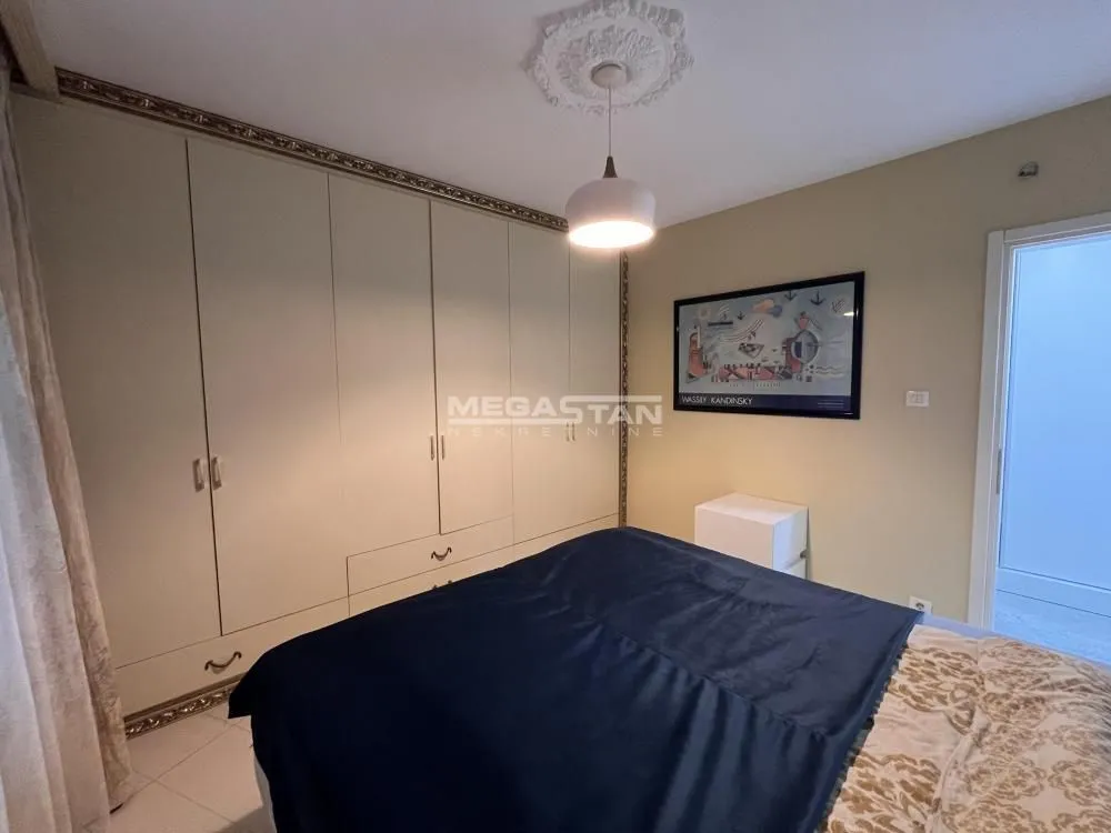 Rent, four bedroom apartment, 185m², Vračar Hram, Vračar Sve Podlokacije