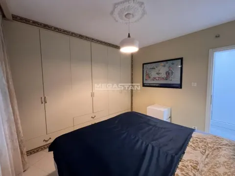 Izdavanje, četvorosoban stan, 185m², Vračar Hram, Vračar Sve Podlokacije - image 12