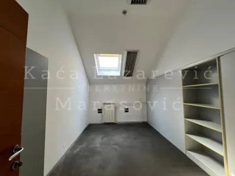 Sale, office space, 310m², Stari Grad, Beograd - image 10