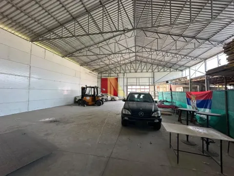 Rent, office space, 300m², Kać, Novi Sad Sve Podlokacije - image 4