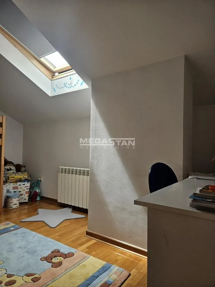 Sale, three bedroom apartment, 94m², Lion, Zvezdara Sve Podlokacije