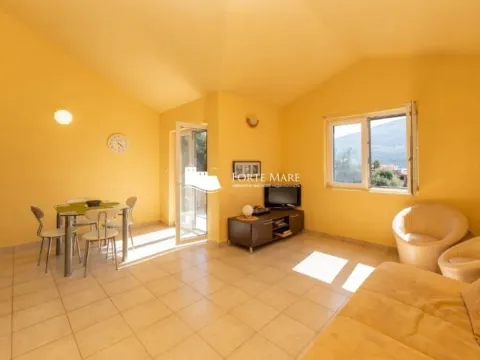 Sale, one bedroom apartment, 50m², Đenovići, Herceg Novi - image 2