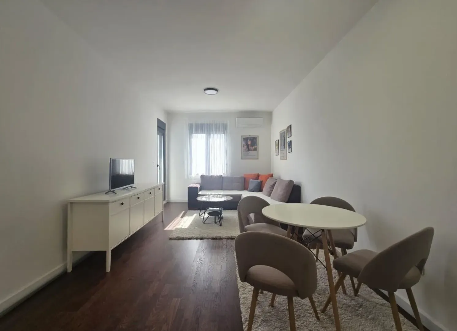 Rent, one bedroom apartment, 44m², Central Point, Podgorica