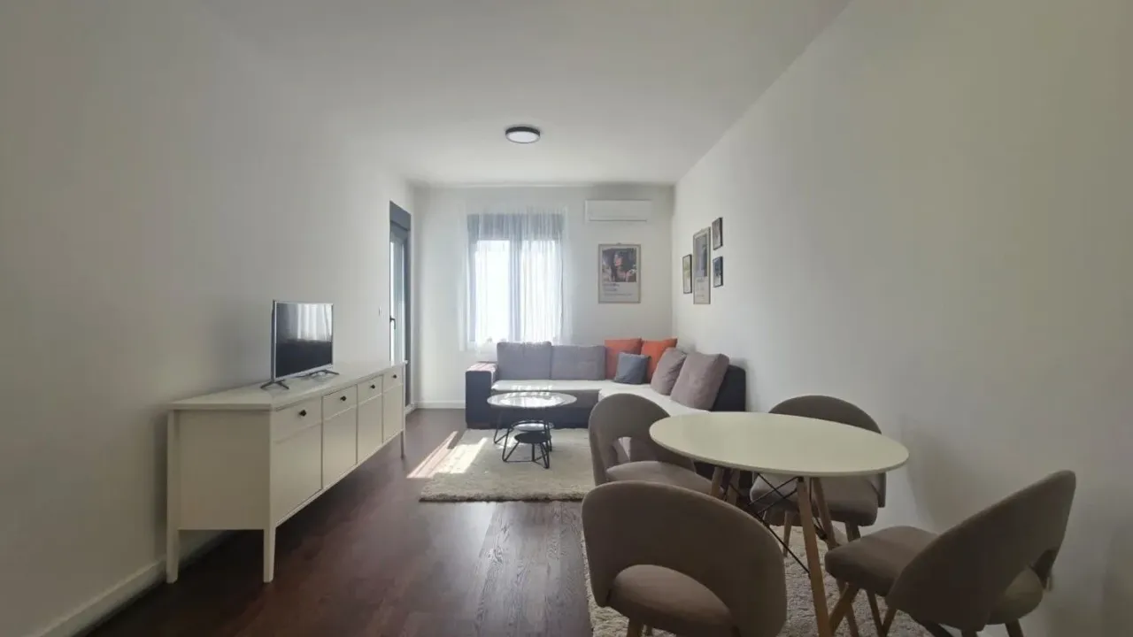 Rent, one bedroom apartment, 44m², Central Point, Podgorica