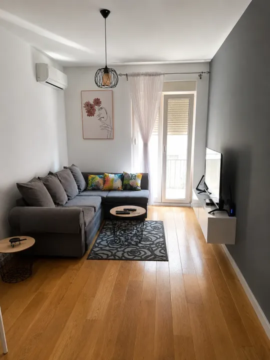 Sale, one bedroom apartment, 40m², Central Point, Podgorica