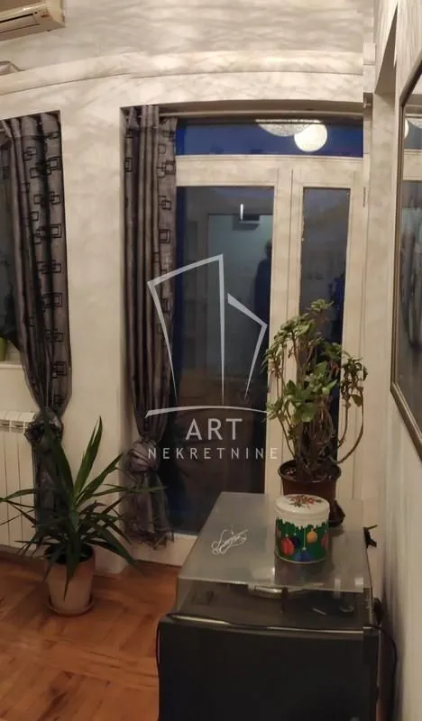Prodaja, kuća, 120m², Savski Venac, Beograd