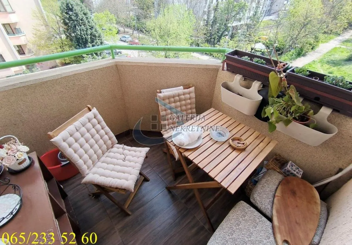 Prodaja, dvosoban stan, 64m², Novi Beograd Blok 62, Novi Beograd Sve Podlokacije
