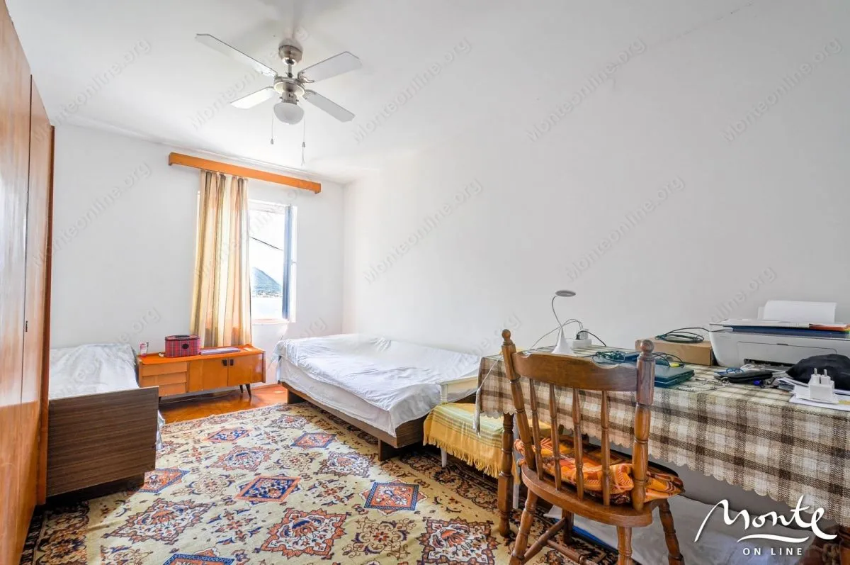 Sale, house, 1198m², Dobrota, Kotor