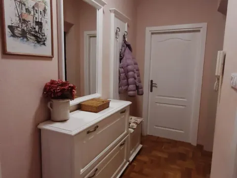 Rent, two bedroom apartment, 60m², Centar, Bar - image 7