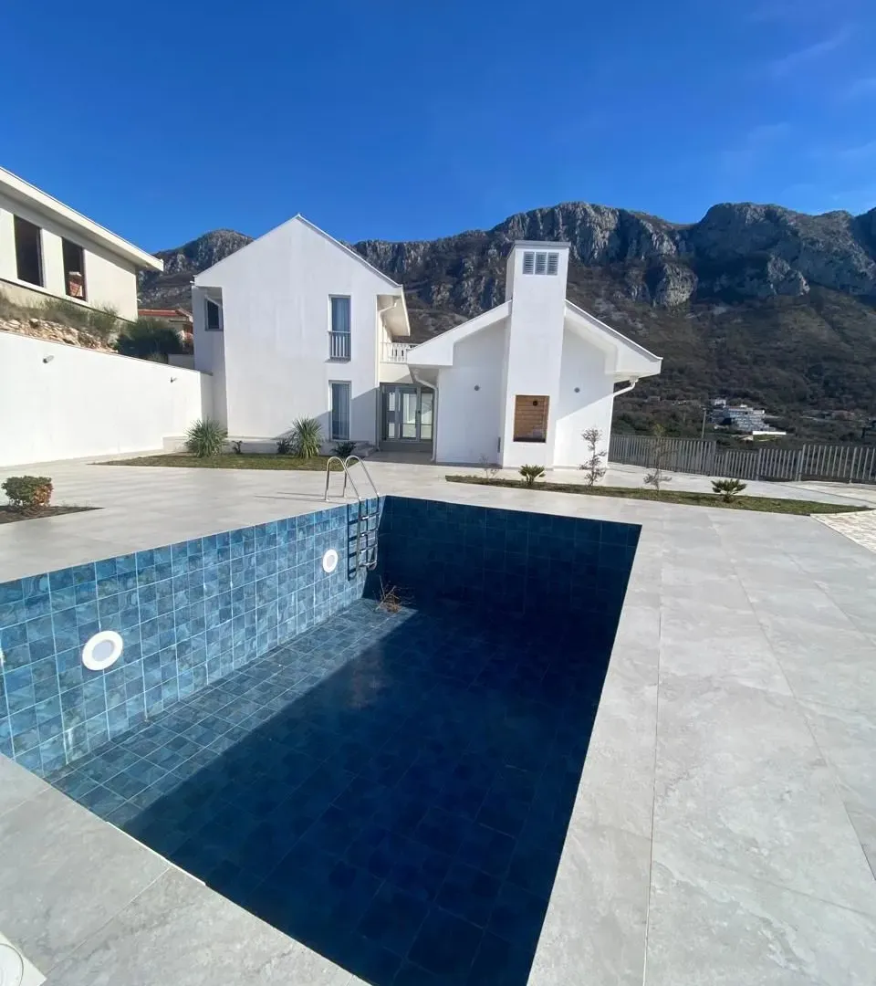 Rent, house, 11m², Blizikuće, Budva