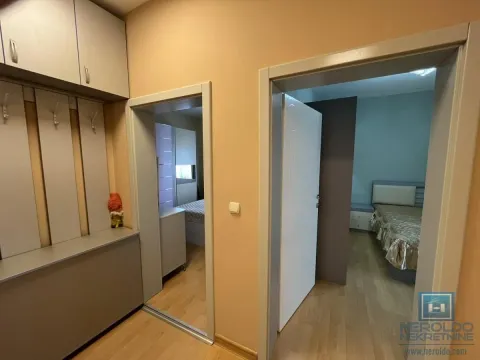 Prodaja, kuća, 302m², Vinorača, Jagodina - image 23