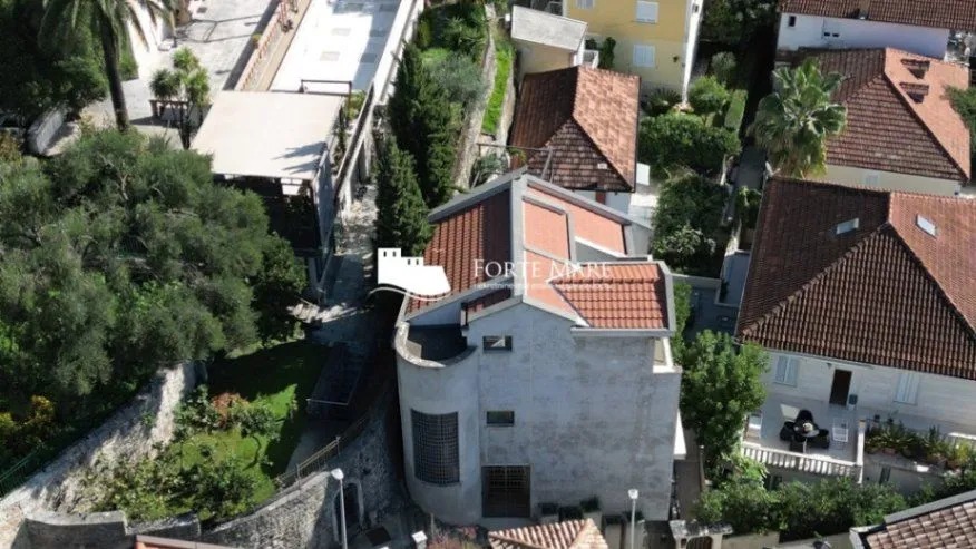 Prodaja, kuća, 264m², Herceg Novi, Crna Gora