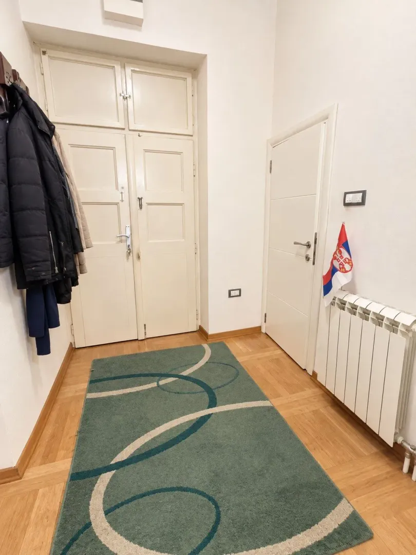 Prodaja, dvosoban stan, 50m², Vračar Centar, Vračar Sve Podlokacije