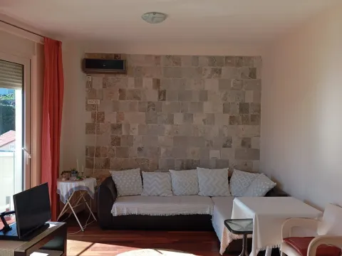 Izdavanje, jednosoban stan, 55m², Budva, Crna Gora - image 4