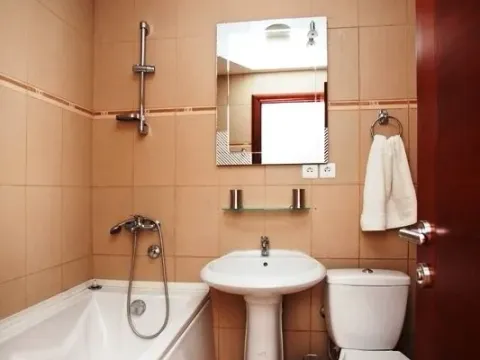 Prodaja, stan, 56m², Bečići, Budva - image 2