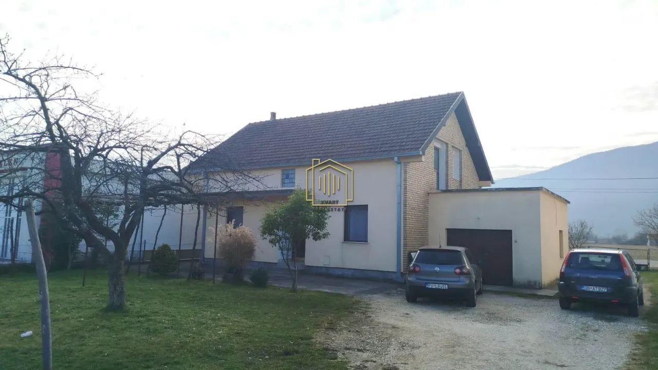 Sale, house, 208m², Grlić, Danilovgrad