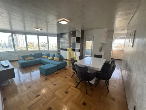 Rent, four bedroom apartment, 115m², Bulevar patrijarha Pavla, Novi Sad Sve Podlokacije