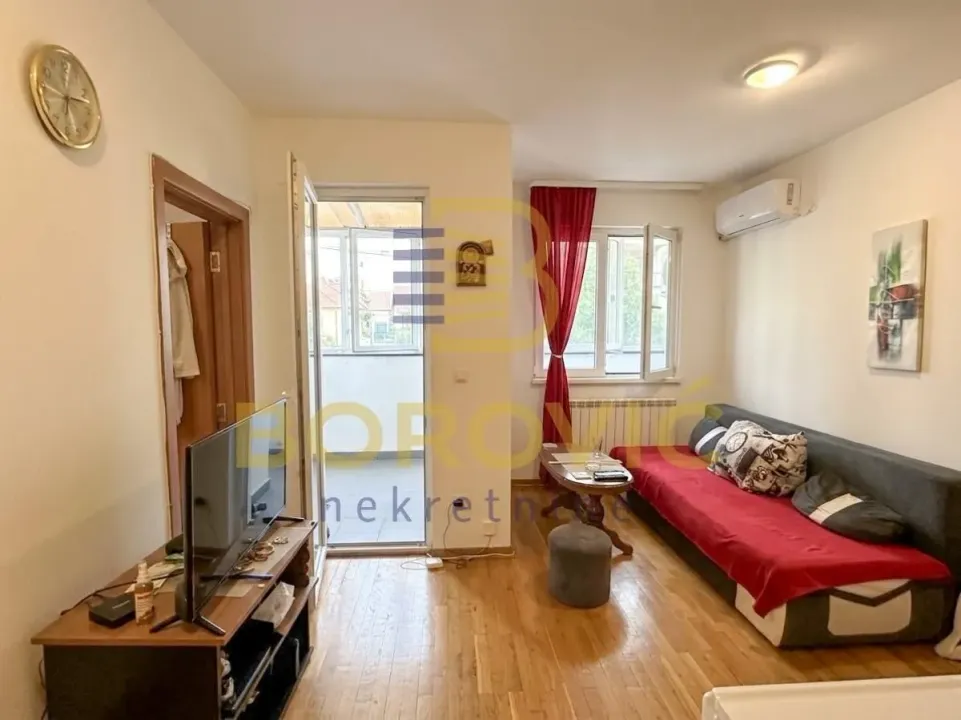 Prodaja, jednosoban stan, 36m², Brace Jerković, Voždovac Sve Podlokacije
