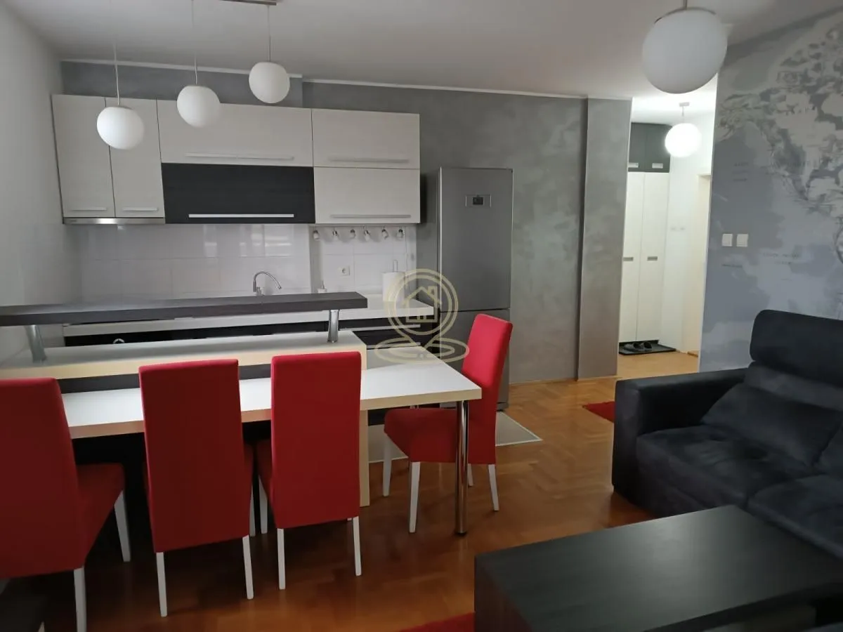 Sale, three bedroom apartment, 62m², Salajka, Novi Sad Sve Podlokacije