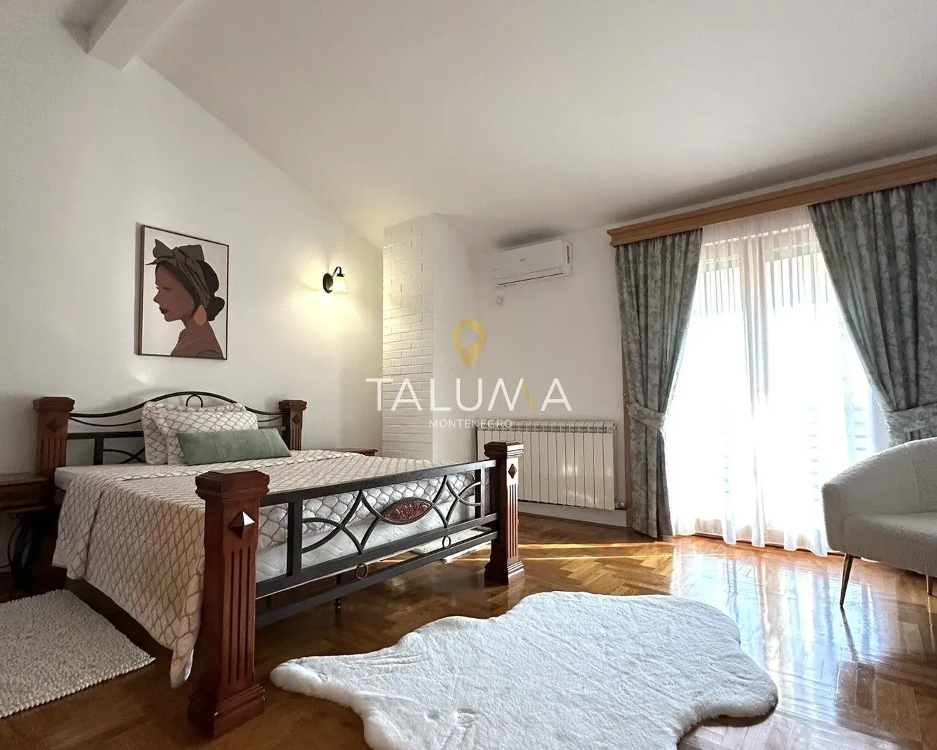 Rent, house, 130m², Zelenika, Podgorica