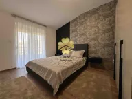 Izdavanje, kuća, 180m², Vranići, Podgorica - image 17