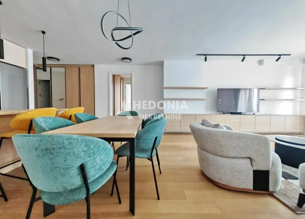 Izdavanje, četvorosoban stan, 133m², Autokomanda, Voždovac Sve Podlokacije