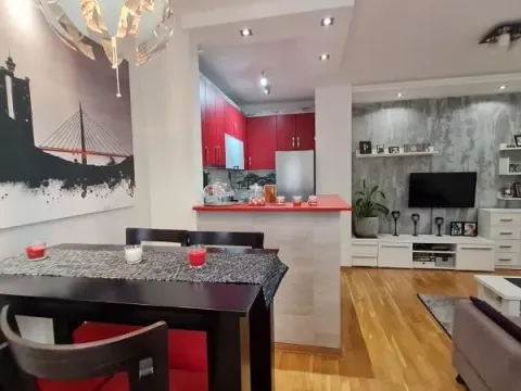 Sale, one bedroom apartment, 42m², Novi Beograd Blok 61, Novi Beograd Sve Podlokacije - image 3