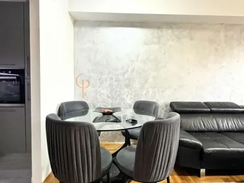 Rent, apartment, 79m², City Kvart, Podgorica - image 2