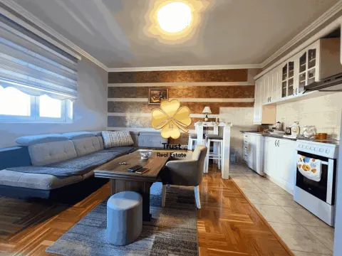 Rent, two bedroom apartment, 55m², City Kvart, Podgorica