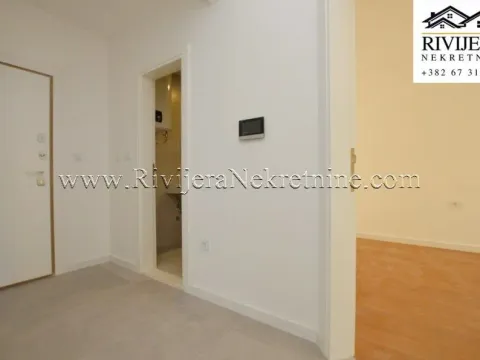 Sale, two bedroom apartment, 89m², Baošići, Herceg Novi - image 13