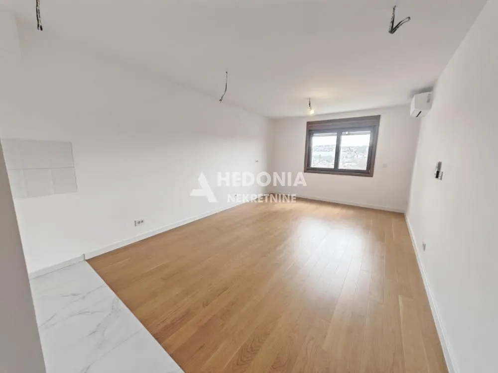 Prodaja, jednosoban stan, 44m², Šumice, Beograd