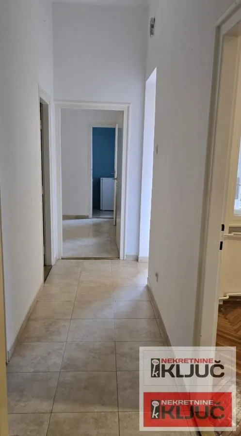 Izdavanje, trosoban stan, 99m², Kej, Novi Sad Sve Podlokacije