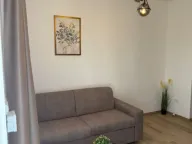 Izdavanje, kuća, 32m², Lastva Grbaljska, Kotor - image 7