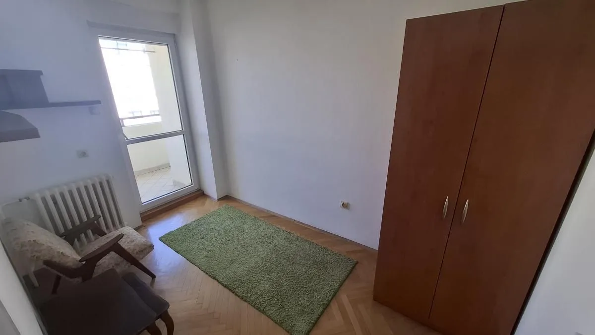 Prodaja, četvorosoban stan, 100m², Centar, Novi Sad