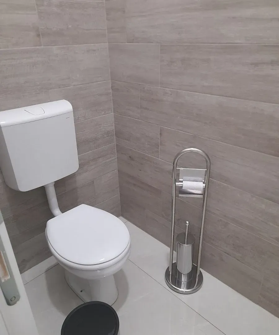 Sale, office space, 167m², Ruma, Srbija