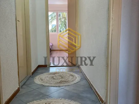 Izdavanje, dvosoban stan, 70m², Gintaš, Podgorica - image 3