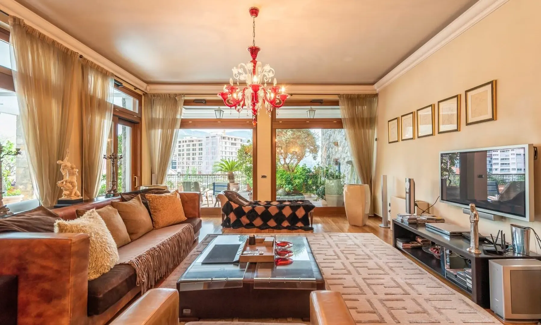 Sale, house, 1264m², Gospoština, Budva