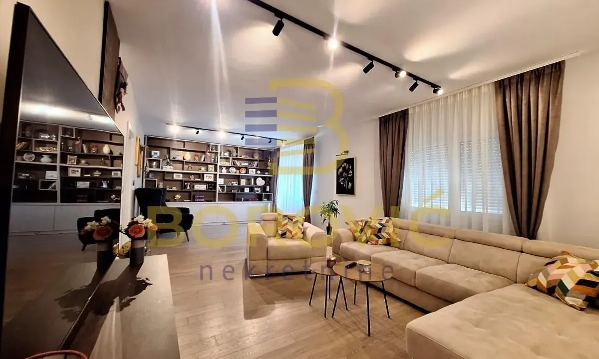 Rent, house, 104m², Novi Banovci, Stara Pazova