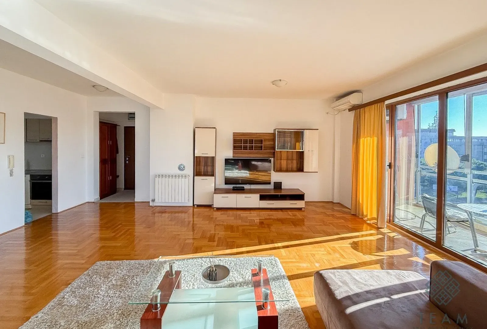 Rent, two bedroom apartment, 100m², Preko Morače, Podgorica