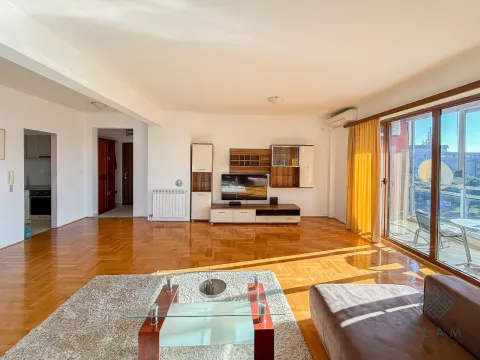 Izdavanje, dvosoban stan, 100m², Preko Morače, Podgorica - image 3